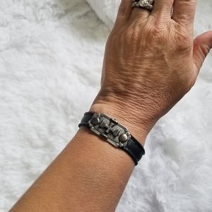 Avant-garde cross bracelet